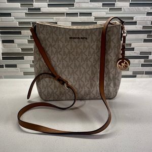 Michael Kors Crossbody Messenger Bag